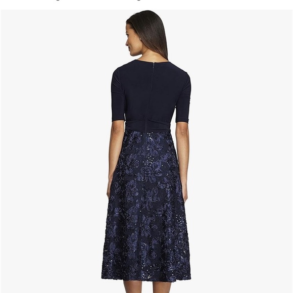 Alex Evening - Picture 2 of 11